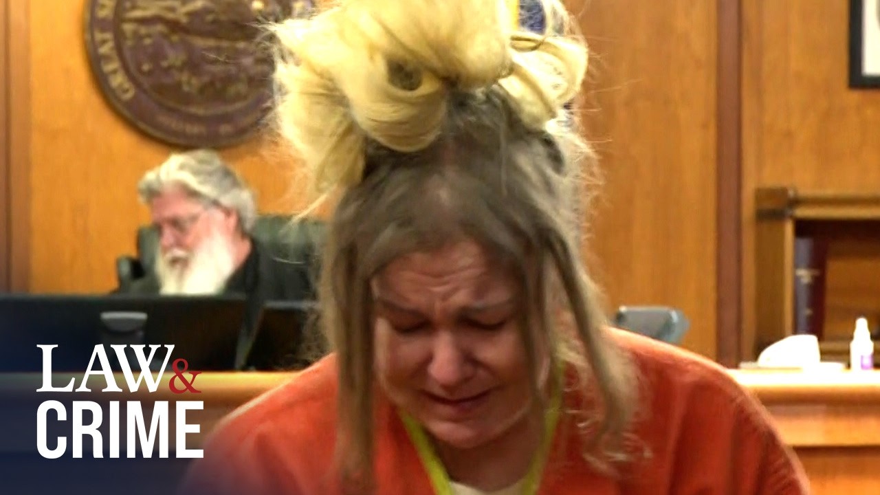 Former TV News Anchor in Tears As She Sentenced in Mother's Murder