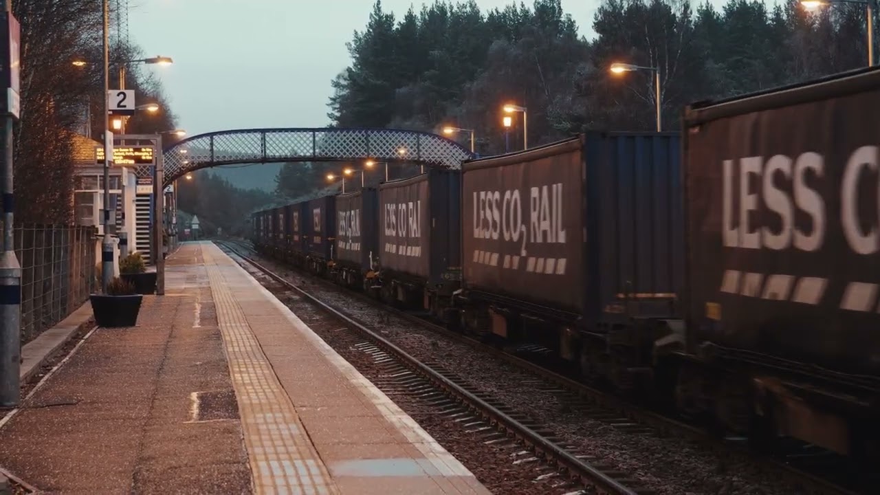 Class 68 passing Carrbridge on 4H47