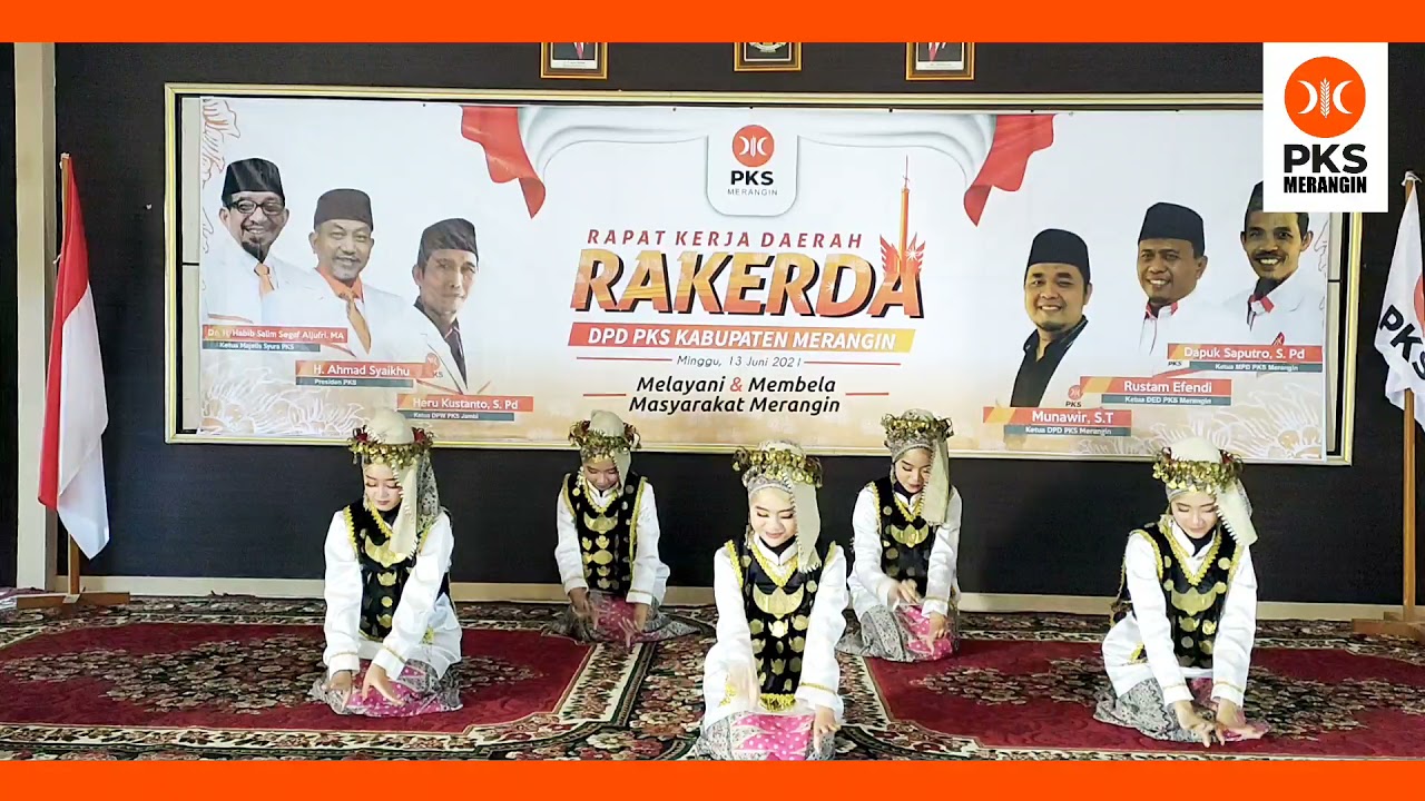 Tari Persembahan Daerah Jambi