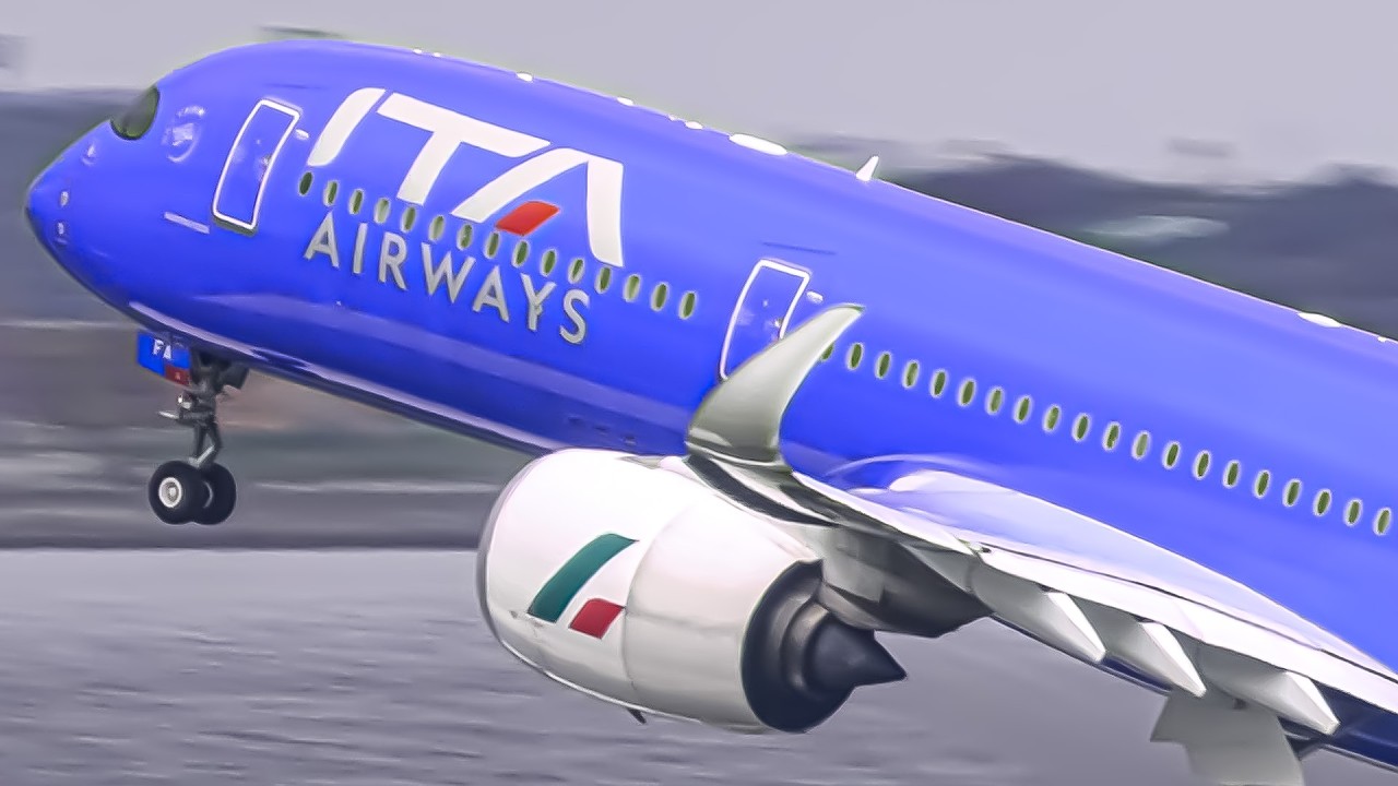 45 PLANE LANDINGS AND TAKEOFFS at HANEDA AIRPORT [HND/RJTT]
