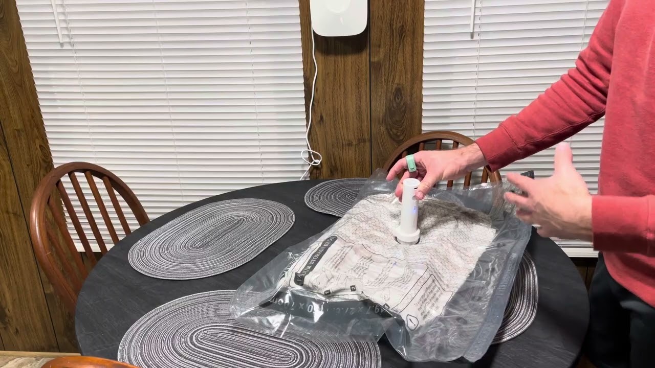 Travel Vacuum Storage Bags - Start to finish, tips and tricks! Works well.