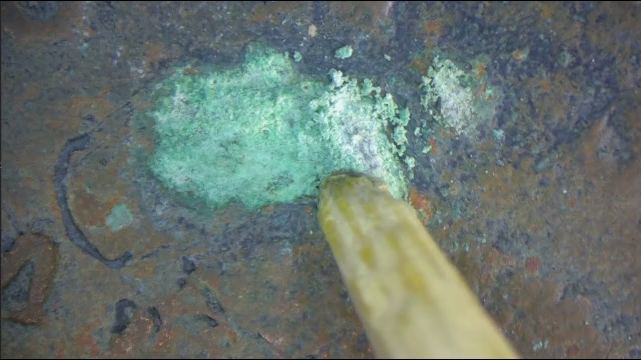 Identifying Bronze Disease in Ancient Bronze (some tips)
