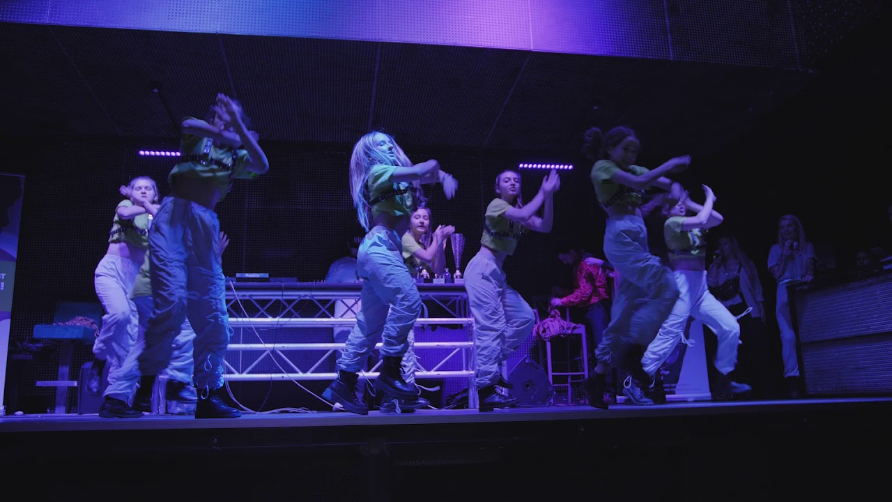 WINTER CARNIVAL DANCE PRESTIGE - KULT VIBE