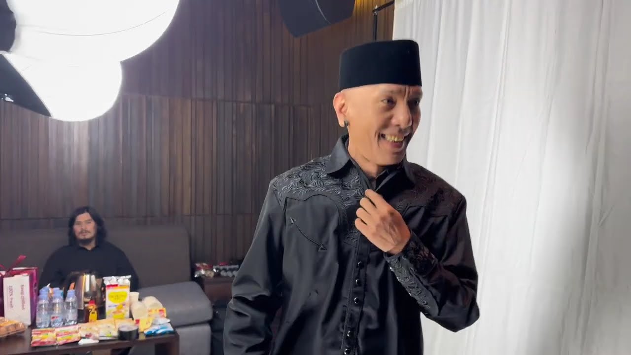 DEWA19 FT VIRZHA & ARI LASSO ‼️ BACKSTAGE SEKALIGUS PEMOTRETAN CALEG ALA DEWA 19 🔥