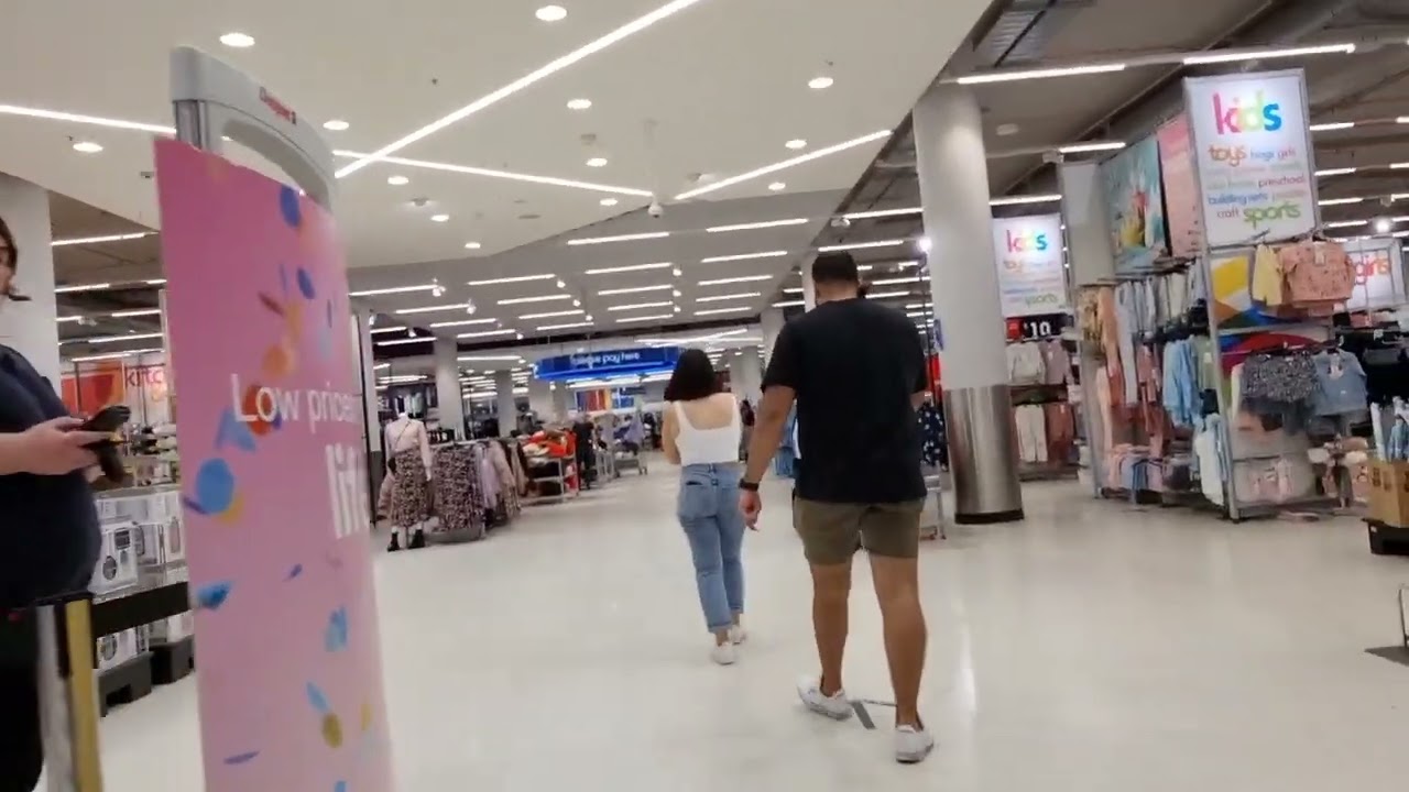 Sydney Walking Tour - Kmart Castle Hill