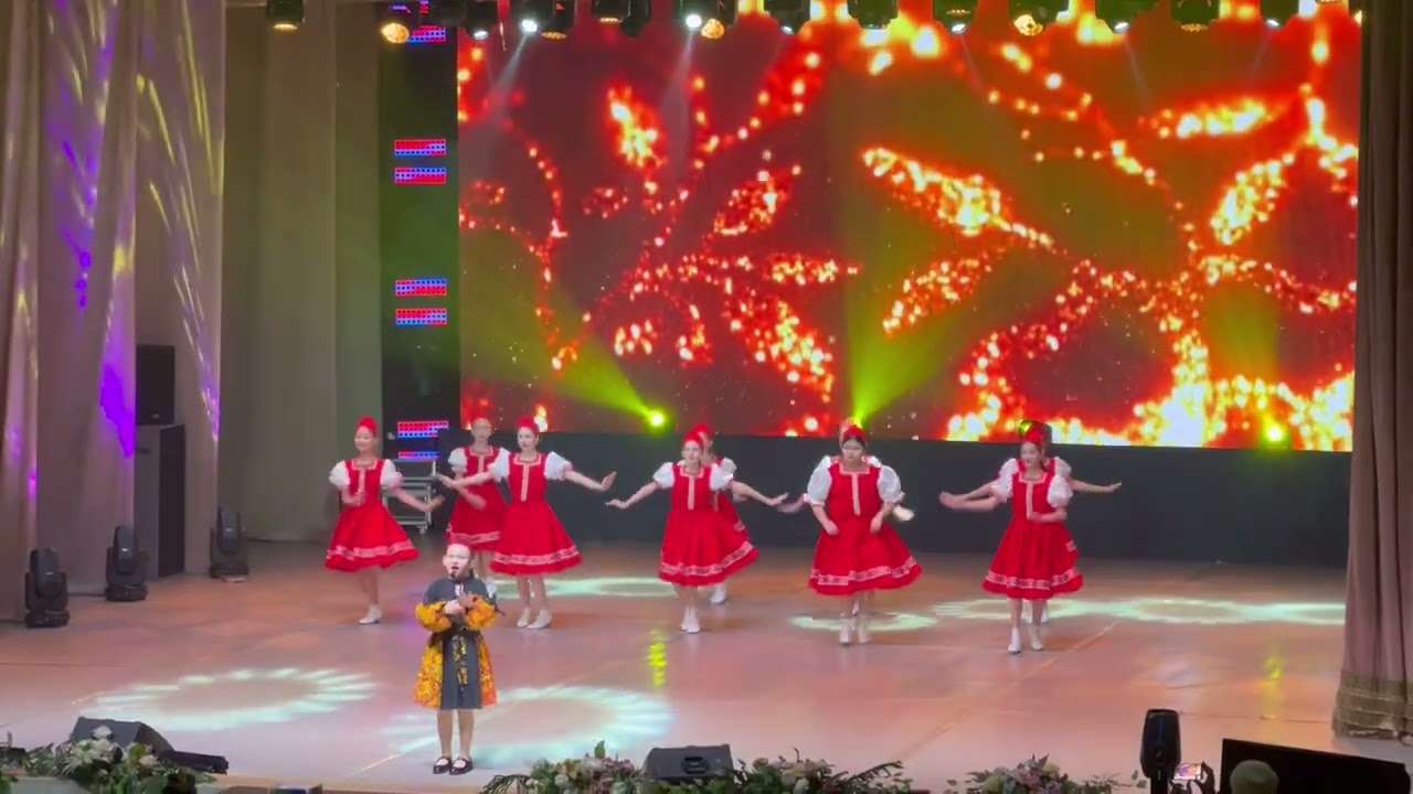 «Калинка» Отинова Есения и Gala dans studio