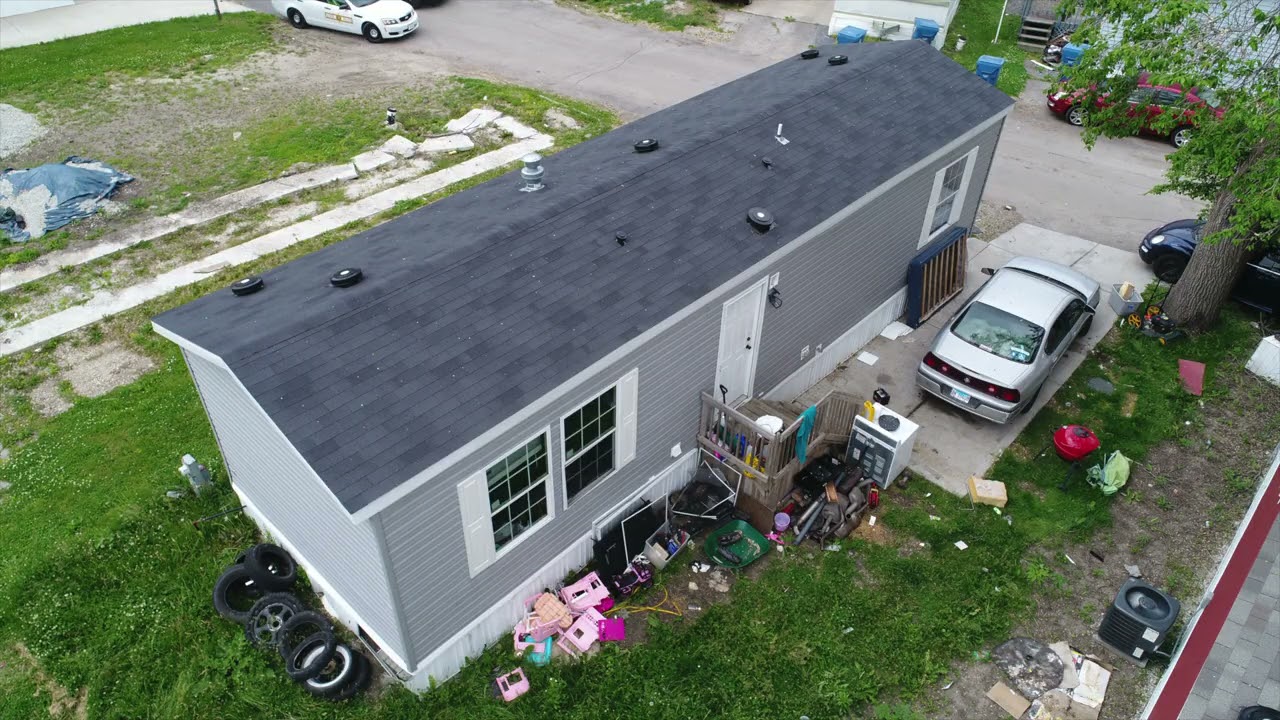 Kankakee County Sheriff's Deputies Utilize MRAP to Extract Fugitive from Residence in Illinois