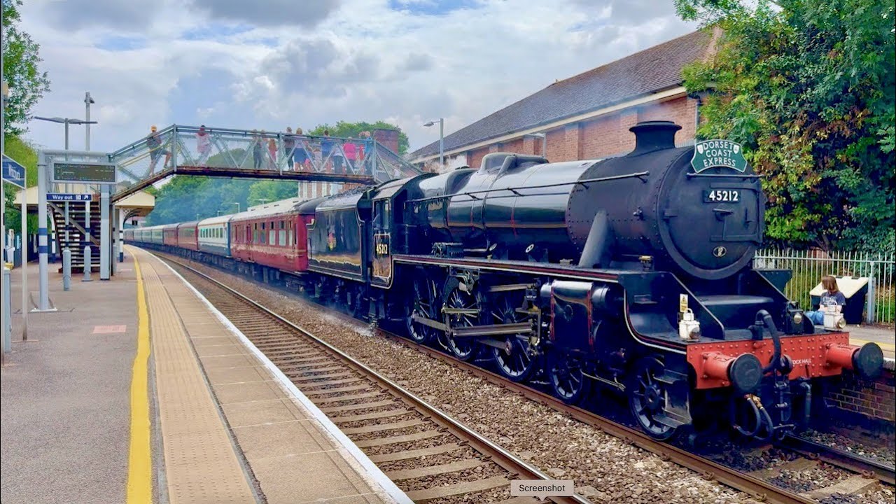1Z91 BLACK 5 45212 HURTLES THROUGH WHITCHURCH WITH THE DORSET COAST EXPRESS ON WED 23RD JULY 2025
