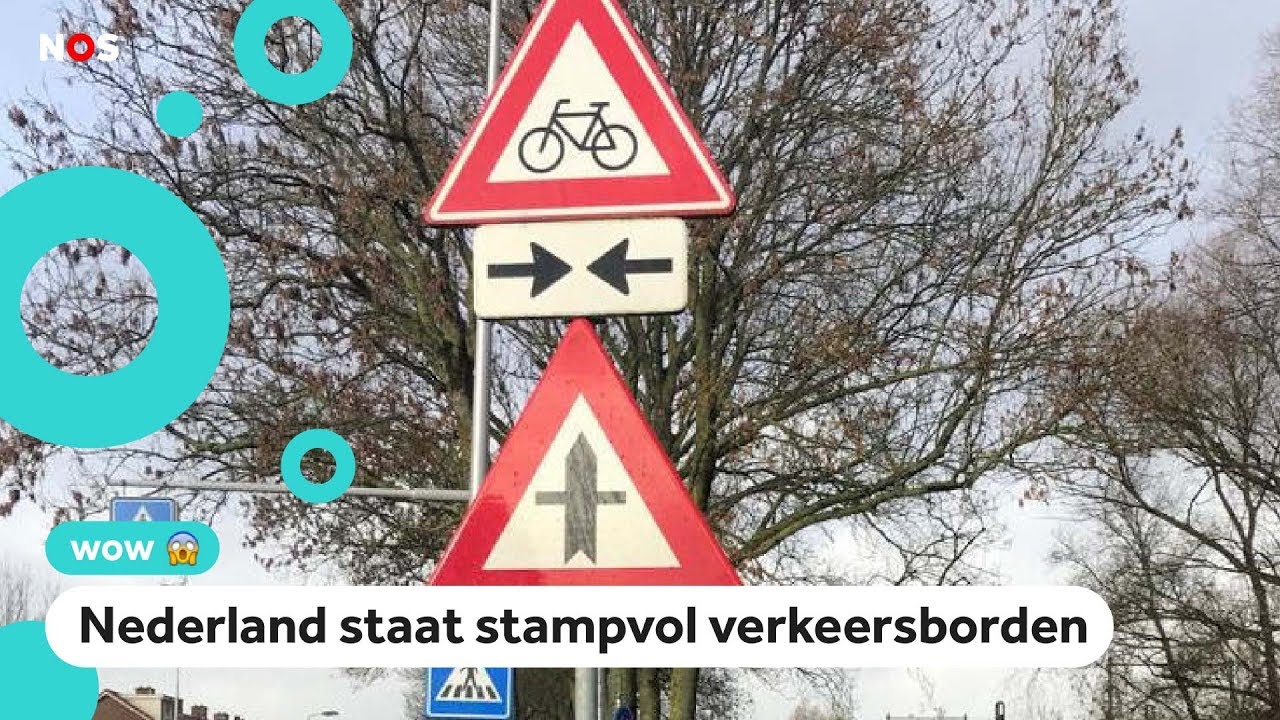 Op deze rotonde staan meer dan 70 (!) verkeersborden