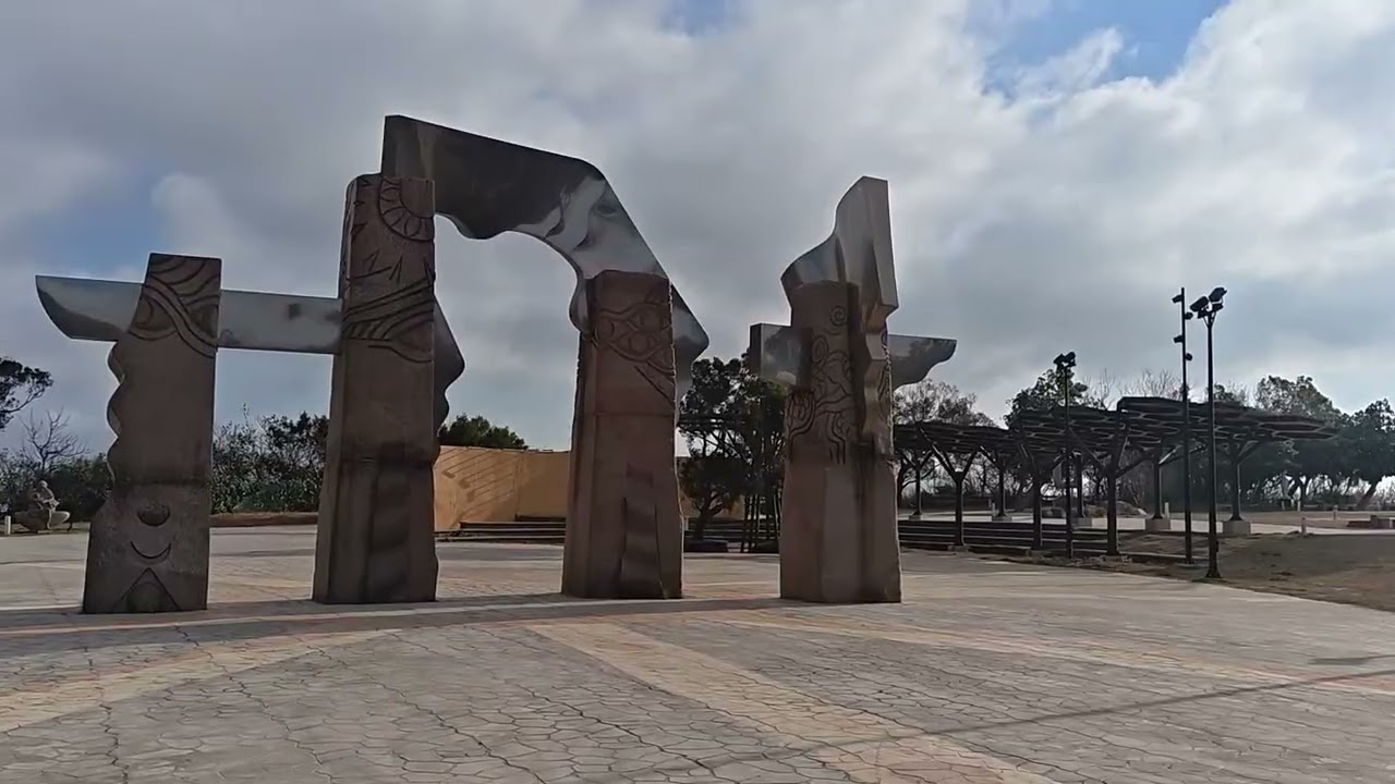 台中市大甲  桂花泉登山步道 鐵砧山 觀海大草原