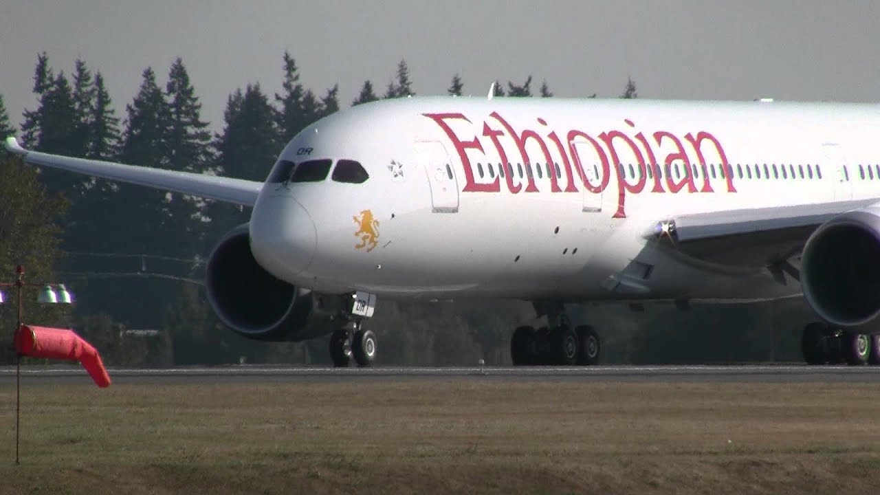Ethiopian Airlines 787 Takeoff