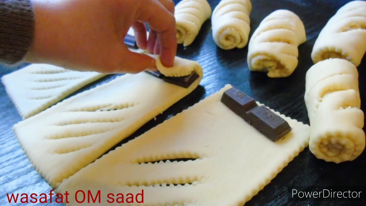 أروع وأسهل فطائر كرواسون😋 بلا متلوي ولا تطوي بملعقة زبدة فقط بدون عجين مورق