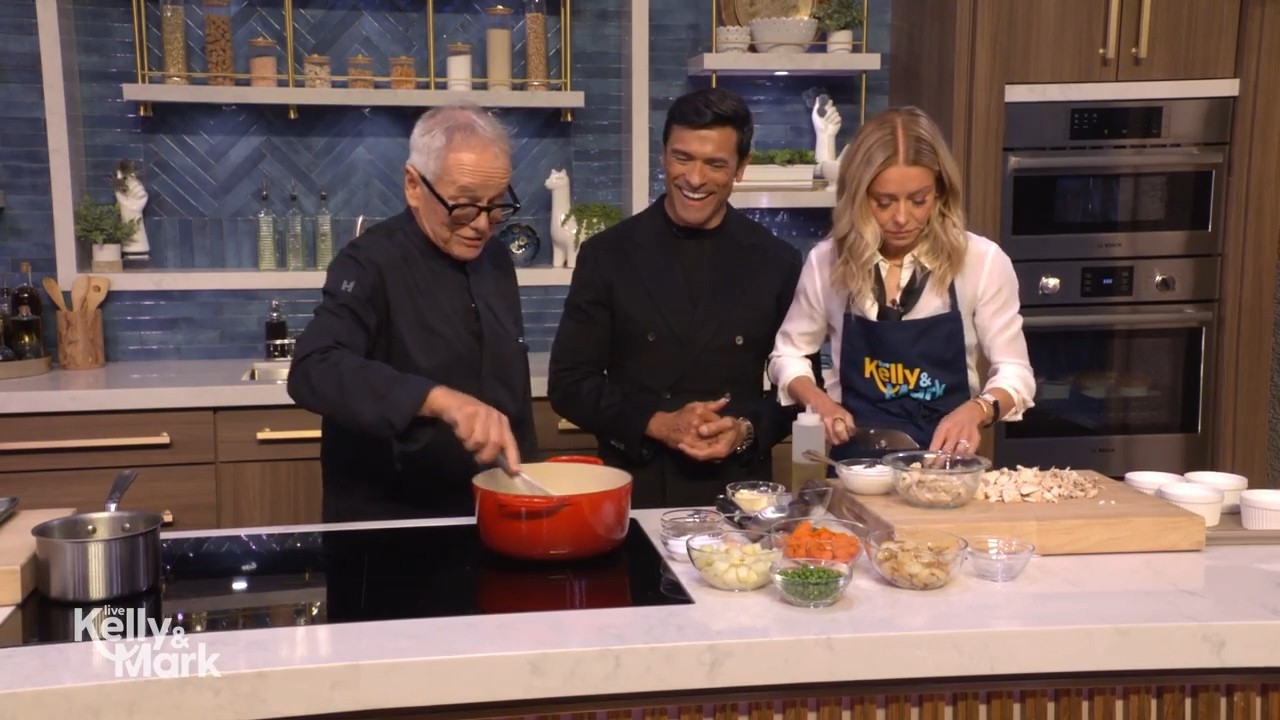 Governor's Ball Chicken Pot Pie with Chef Wolfgang Puck