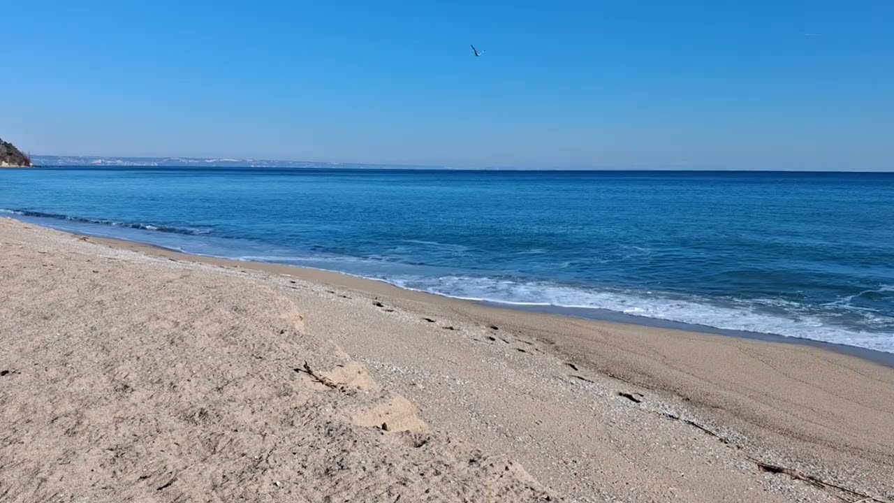 Ocean Waves ASMR 🌊 Deep Sleep & Relaxation | Live in the Moment | No Music