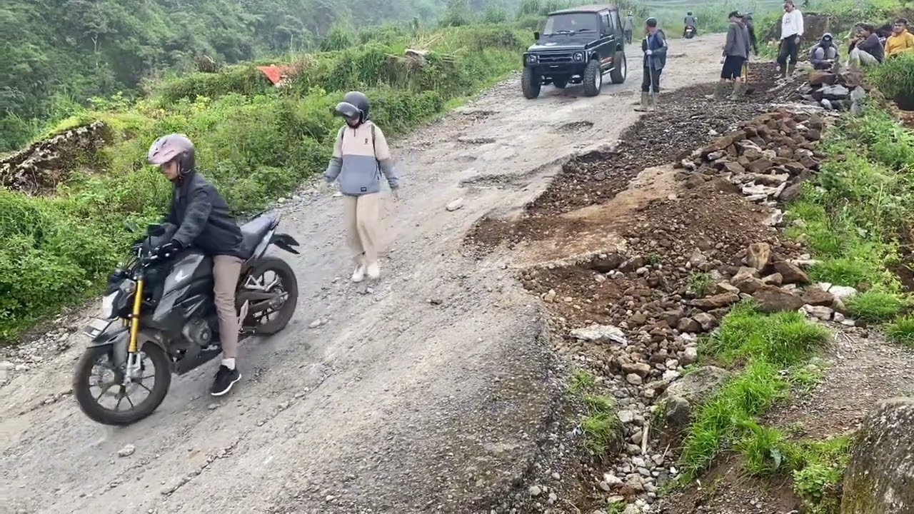 KERANCU4N HARI INI, AVANZA DARI ATAS SAMPE ANTRI