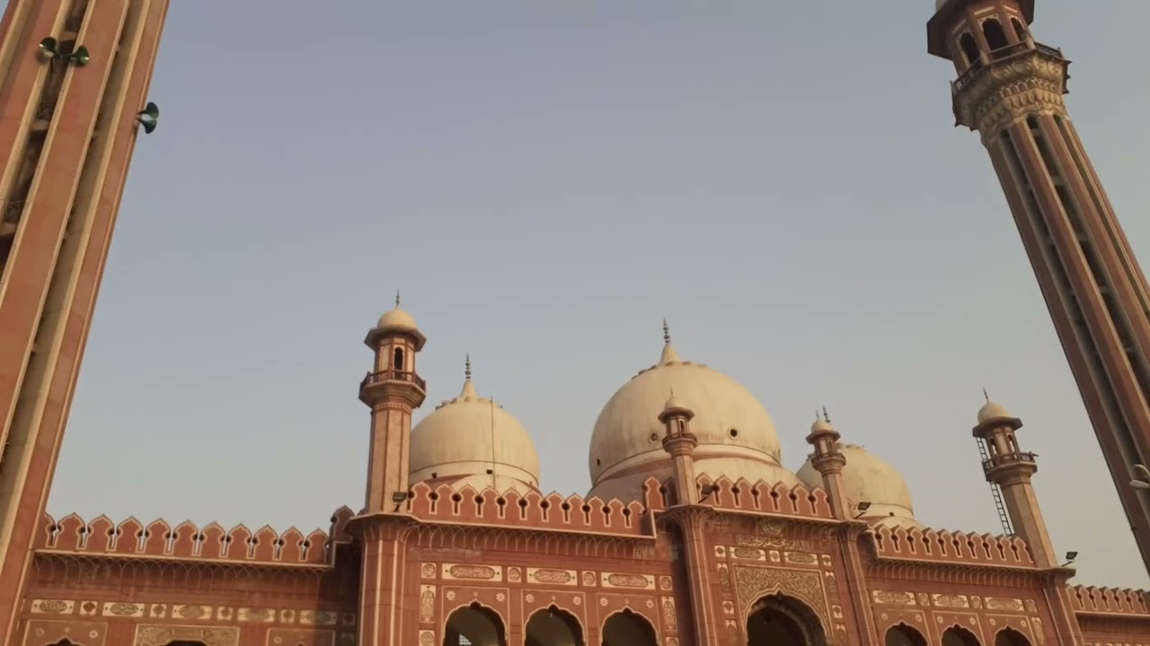 Musjid Muhadis e Azaam pakistan fsd(1)