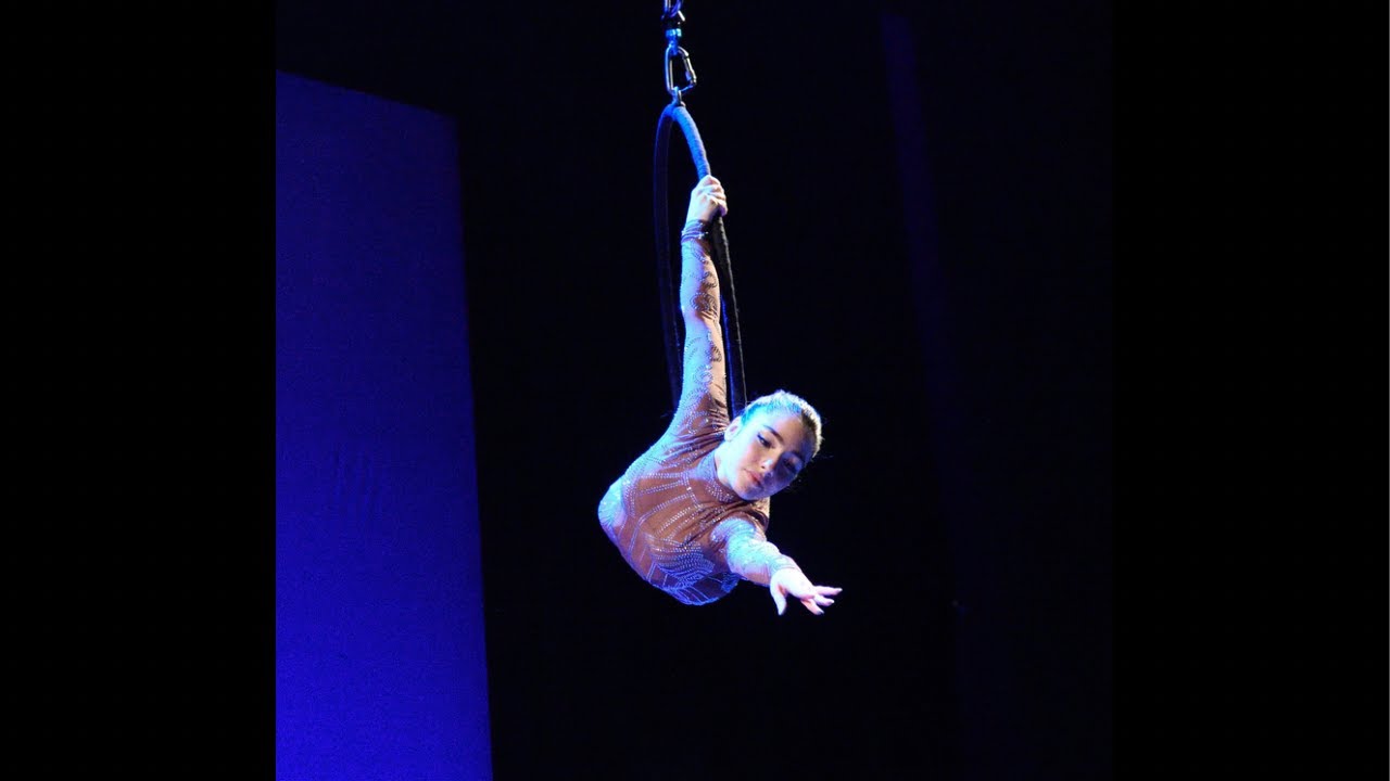 Live Show 24 - Aerial Hoop