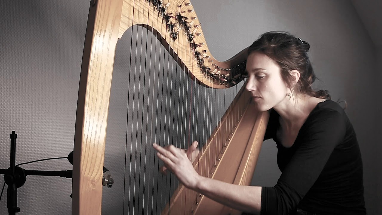 さくらさくら (Sakura sakura) on Celtic lever harp