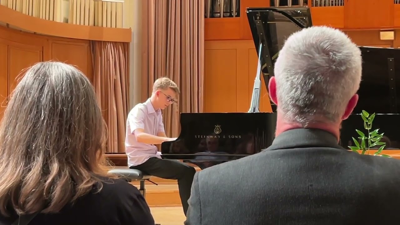 Olivier Messiaen: Prelude; A. Naumovski Potisk: Zorica; at Slovenska filharmonija
