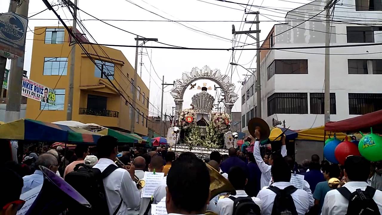 AGRUPACIÓN MUSICAL SALESIANO DON BOSCO CALLAO 2015 - MADRE DEL AMOR HERMOSO