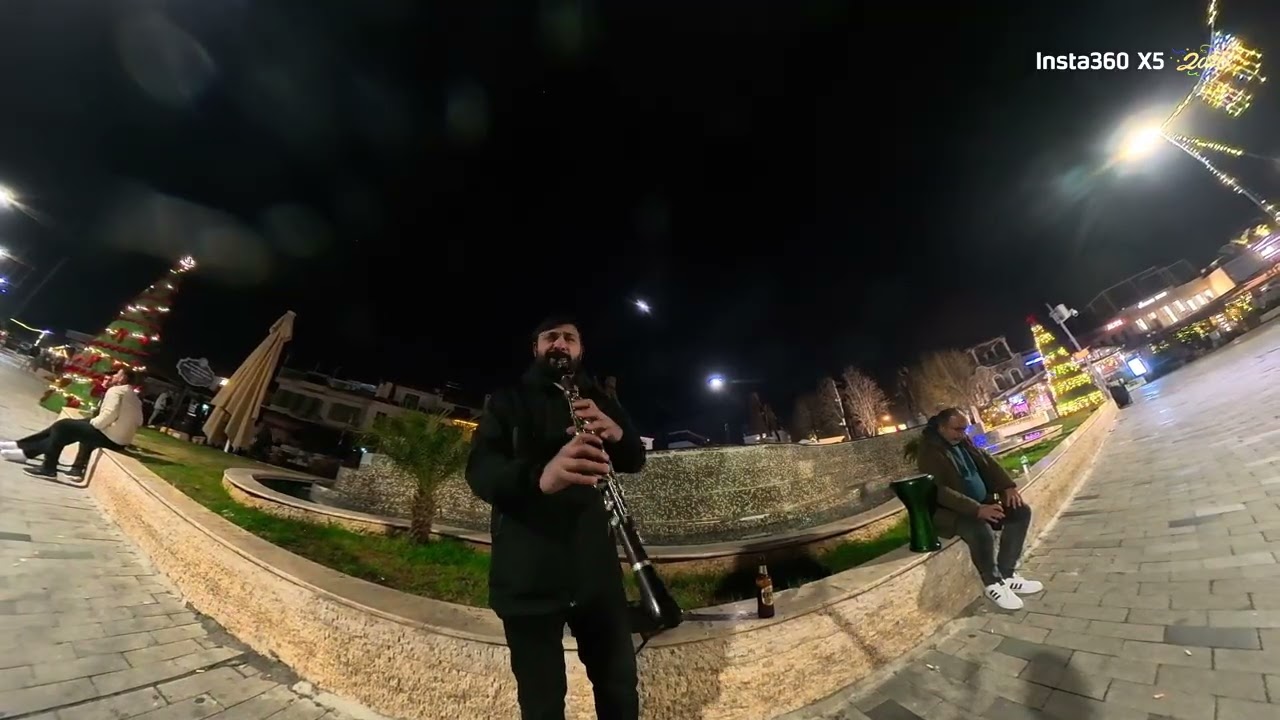 Klarnetçi Kardeşimizden Yılbaşı Şovu: Klarneti Ağlattı, Kalpleri Yaktı! 🎵✨ 2026 Başlasın