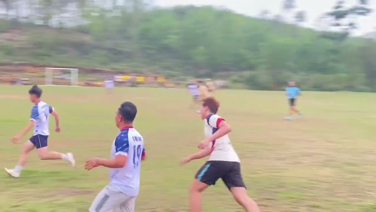 Bóng đá ⚽️ ở quê mừng xuân năm mới 