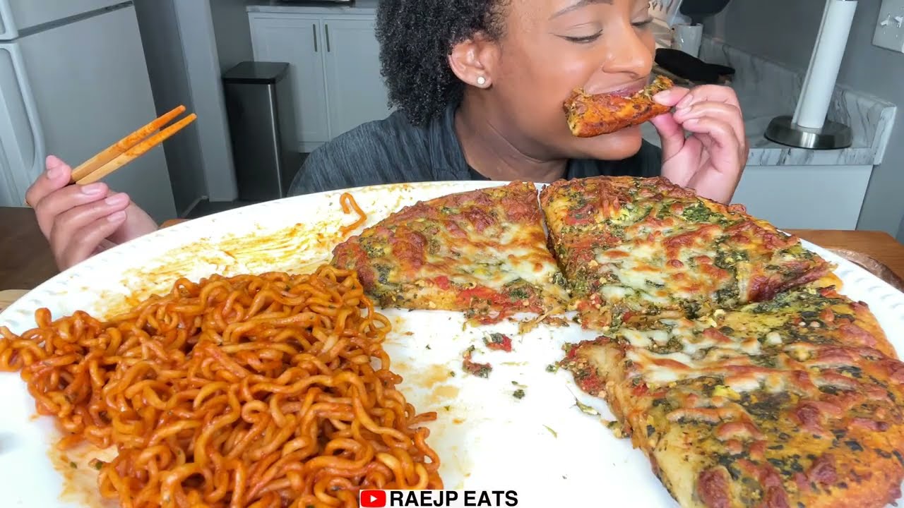 ASMR MUKBANG CHEESY PIZZA & SPICY FIRE NOODLES MUKBANG ASMR 먹방 REAL EATING SOUND