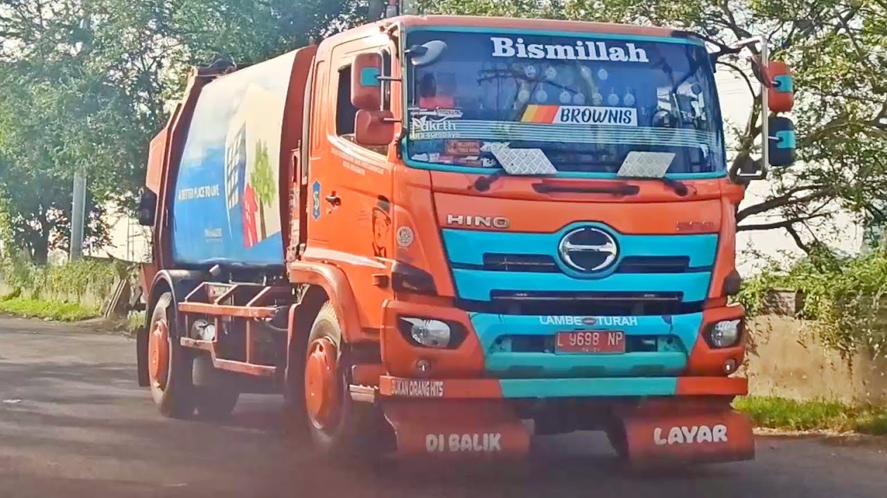 Hunting Truck Sampah Lagi | Truck Sampah Canggih Garbage Truck Compactor Punya Surabaya