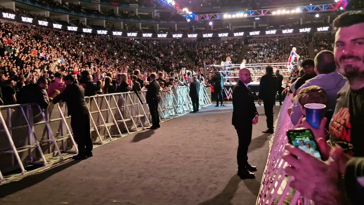 WWE LIVE O2 LONDON - CODY RHODES ENTRANCE WITH THE WWE UNDISPUTED BELT