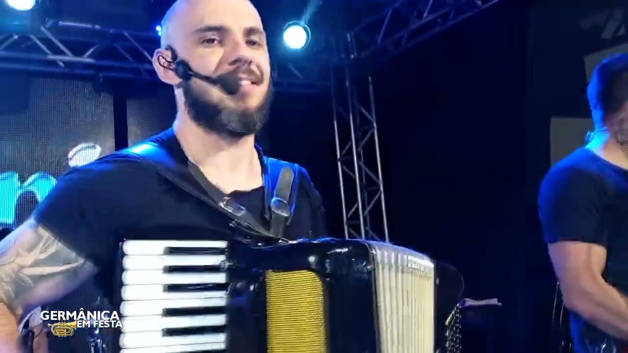 BANDA CHAMPION