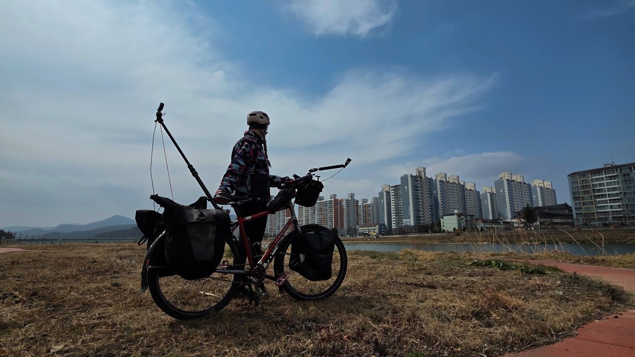 New Bike Tour! South Korea 🇰🇷 Day 1 | Girl Solo Cycle Touring