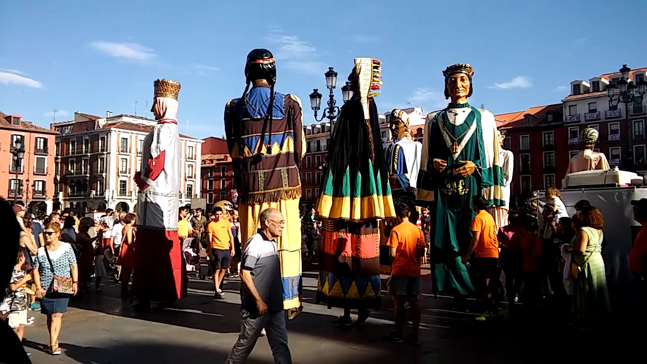 Desfile de gigantes y cabezudos. 3-9-2017 Pucela