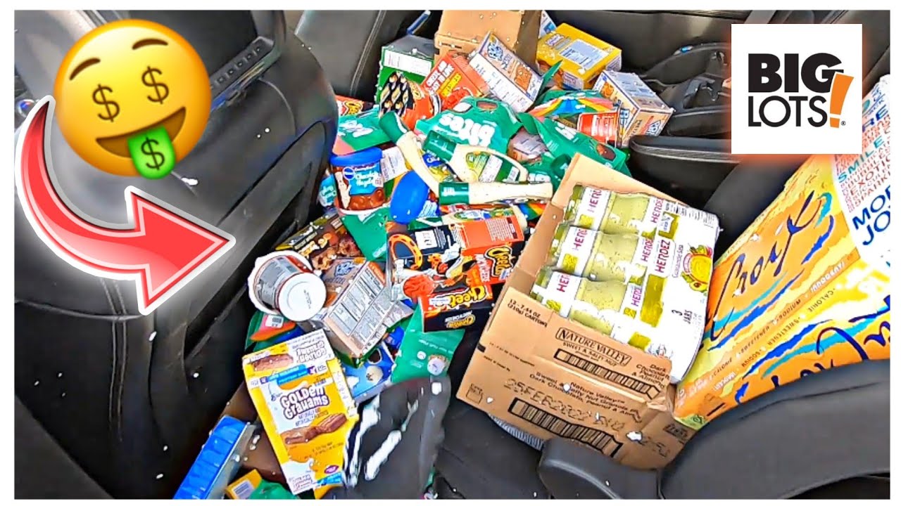 *DUMPSTER DIVING - WOW! IT'S PACKED FULL! THIS IS INSANE!