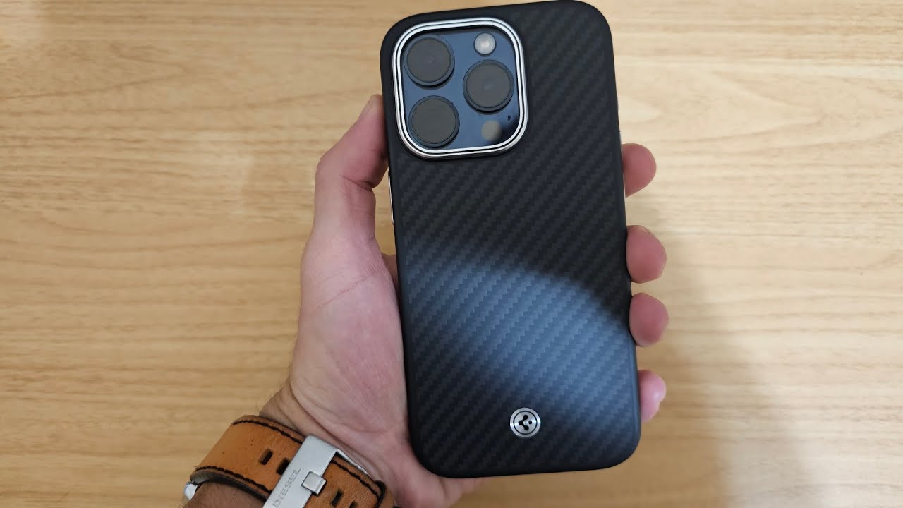 Spigen Enzo Aramid case # iPhone 15 pro