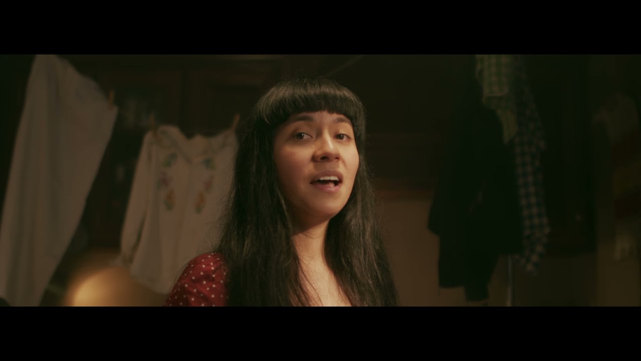 Laura Itandehui - Yo no necesito de mucho (video oficial)