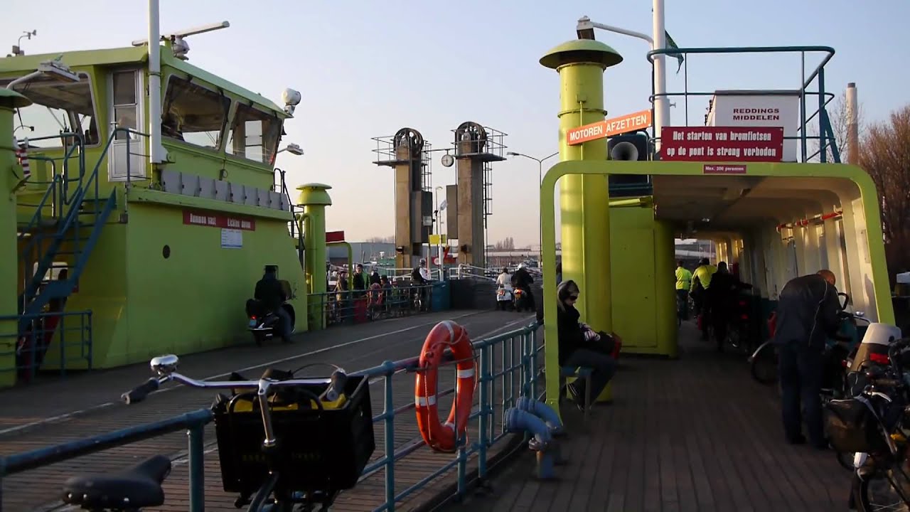 Rondje vanaf het pontje: Velsen Zuid - Velsen Noord