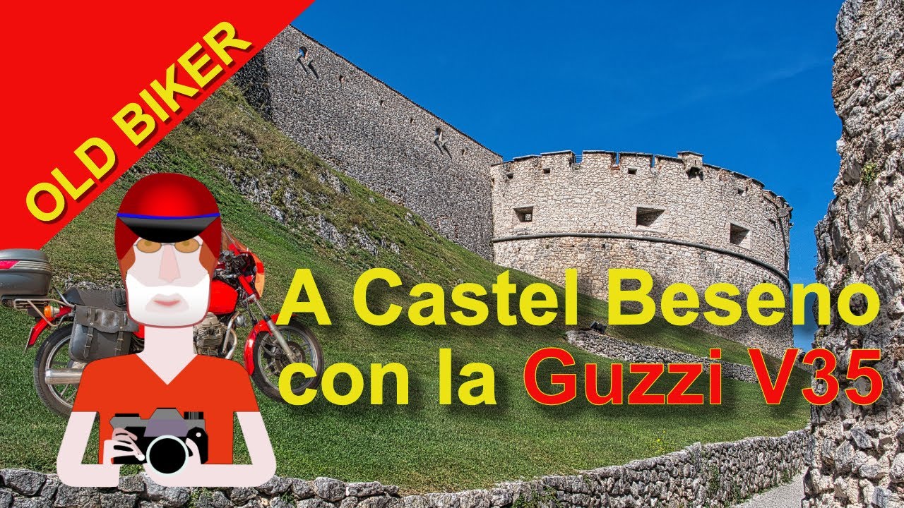 A Castel Beseno con la. Guzzi V35