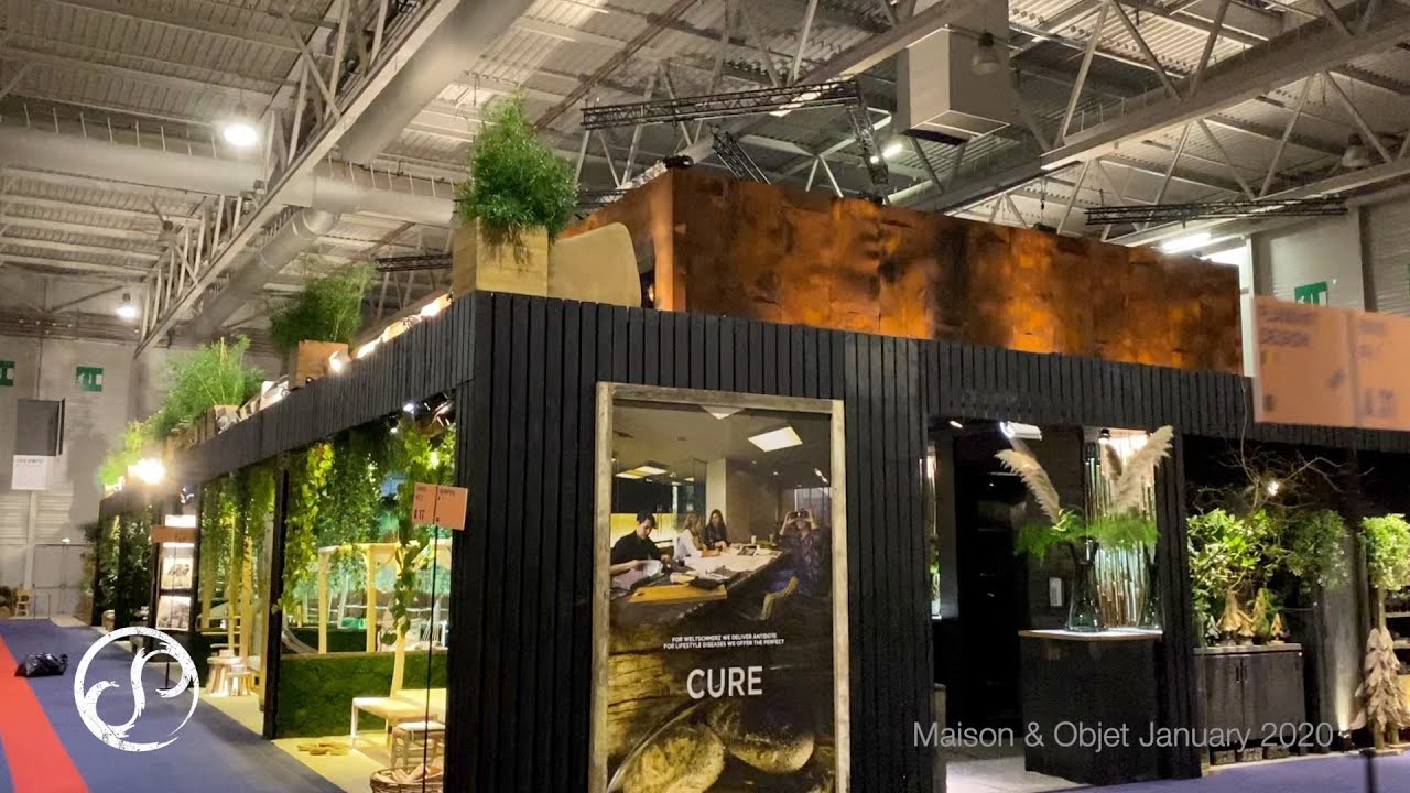 Video stand SEMPRE • M&O January 2020 • iStandvideo
