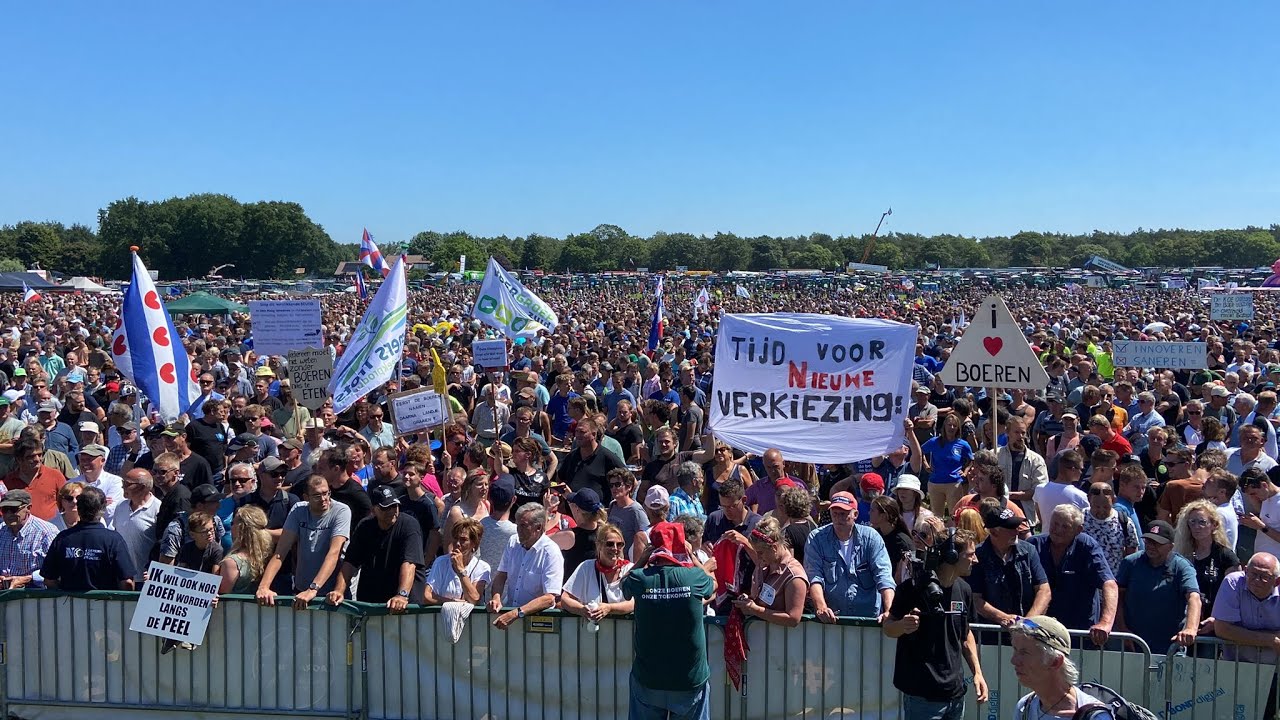 Achterhoekers strijdbaar op groot boerenprotest in Stroe