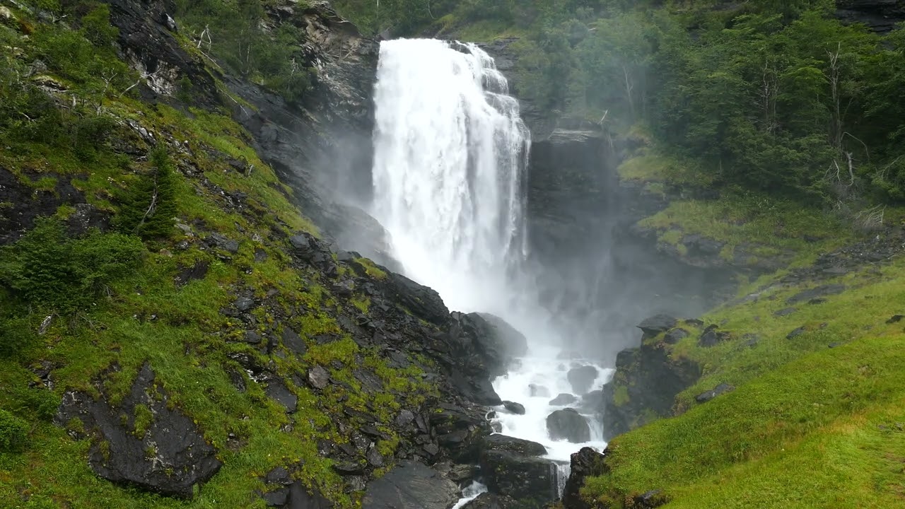 Classical music - Intimacy - Raighes Factory ,  Beautiful piano music, Clam Relax