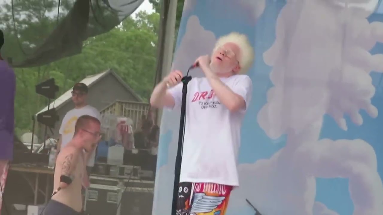Odd squad family smoke my pain live at the Gathering Of The Juggalos 2022