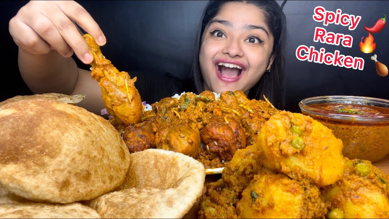 SPICY RARA CHICKEN CURRY 🍗 WITH CHICKEN KEEMA GRAVY 🔥 DUM ALU AND SOFT PURI | FOOD EATING VIDEOS