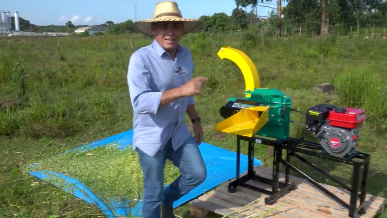 Ensiladeira Garthen Com Motor a Combustão
