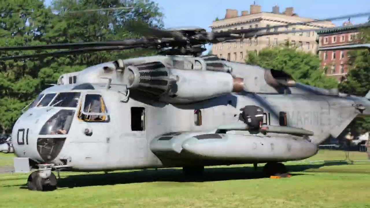 US Marines CH-53E Super Stallion Boston Common HMH-772 Hustlers