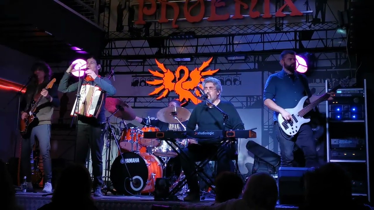 Sarmalele Reci - Tara Te Vrea Prost (Live @ Phoenix Club 2022)