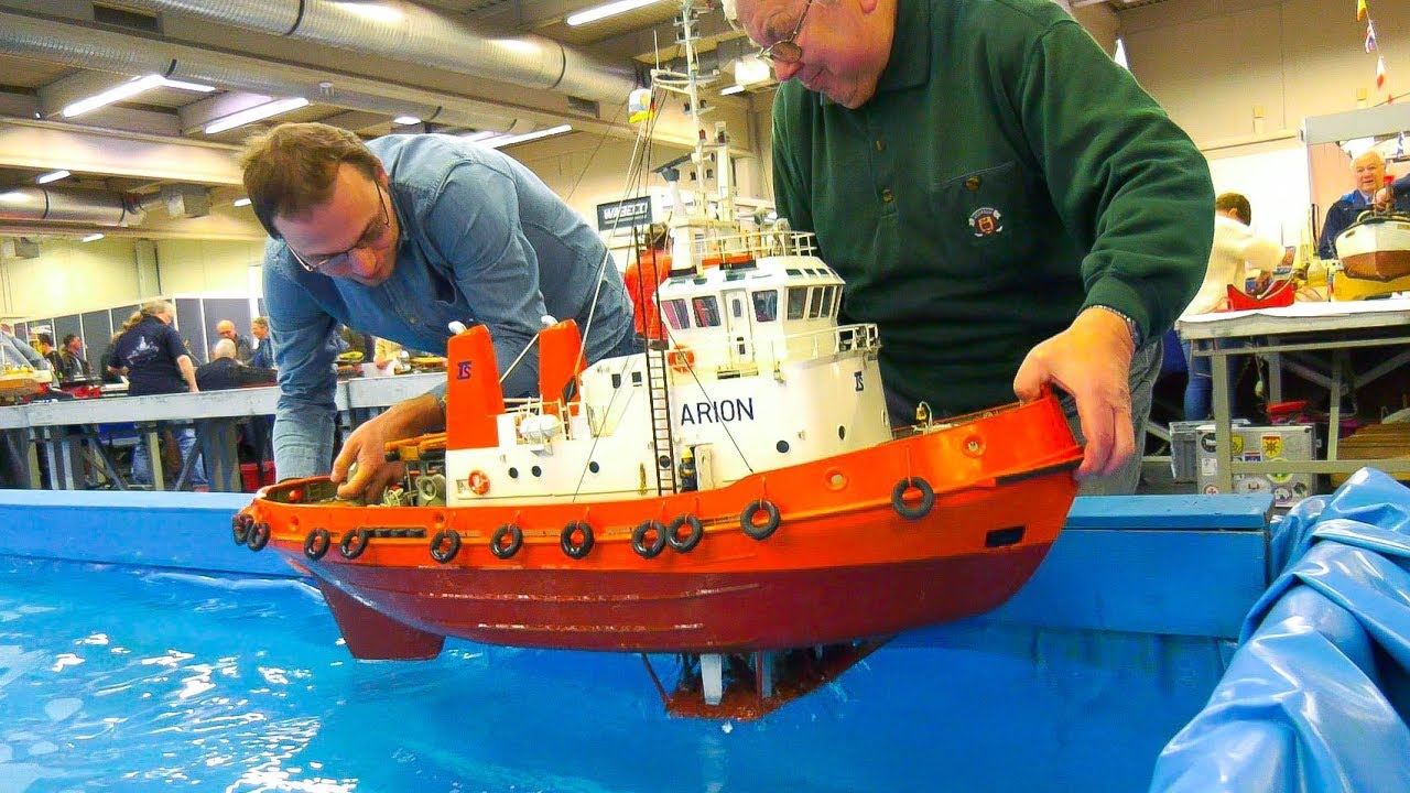GREAT RC MODEL SHIP, RC TUG BOAT &ldquo;ARION BREMEN&rdquo; IN DETAIL AND MOTION!!