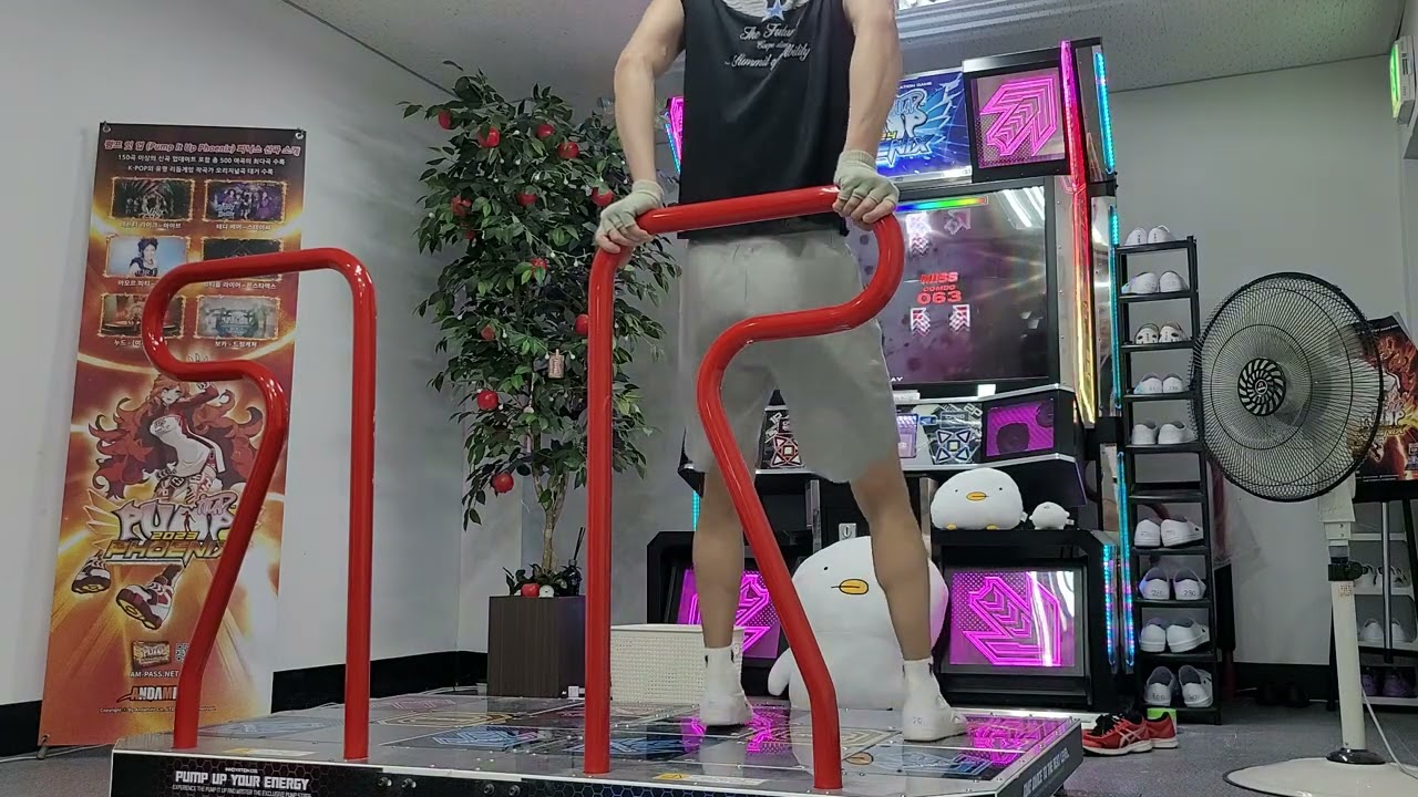 PUMP IT UP PHOENIX Super Akuma Emperor S20
