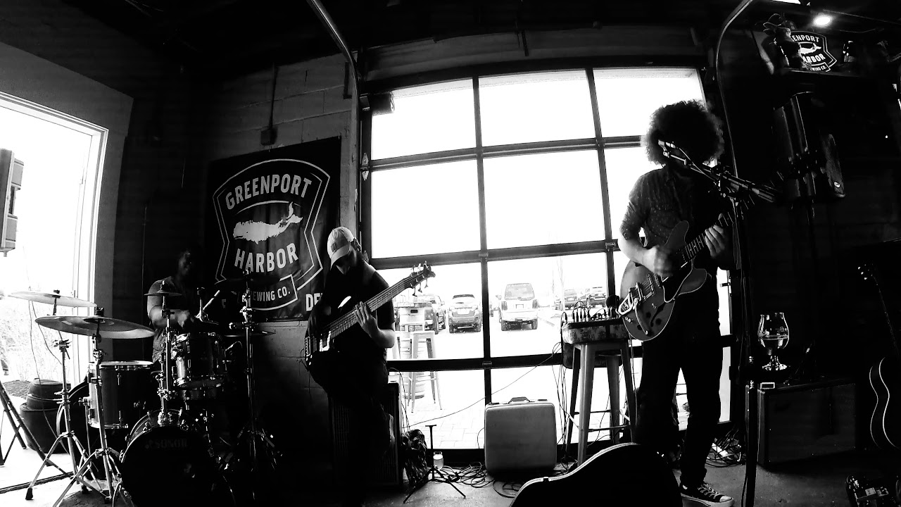 Just The Two of Us Rock Cover (Bill Withers Cover) /// Foster Europe Band at Greenport Brewery
