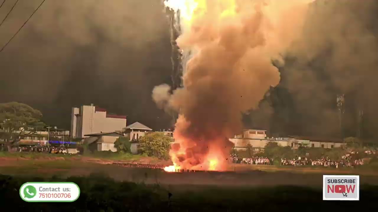 ഒന്ന് ഒന്നര വെടിക്കെട്ട്  FIREWORKS ST. MARY'S FORANE CHURCH Chalakudy 2025