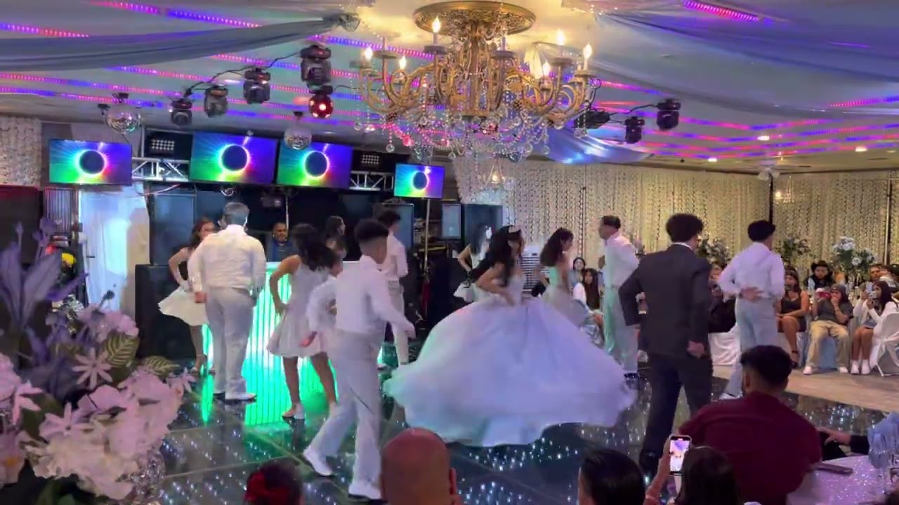 Alexa’s Quince Vals (Moonlight - Ariana Grande)